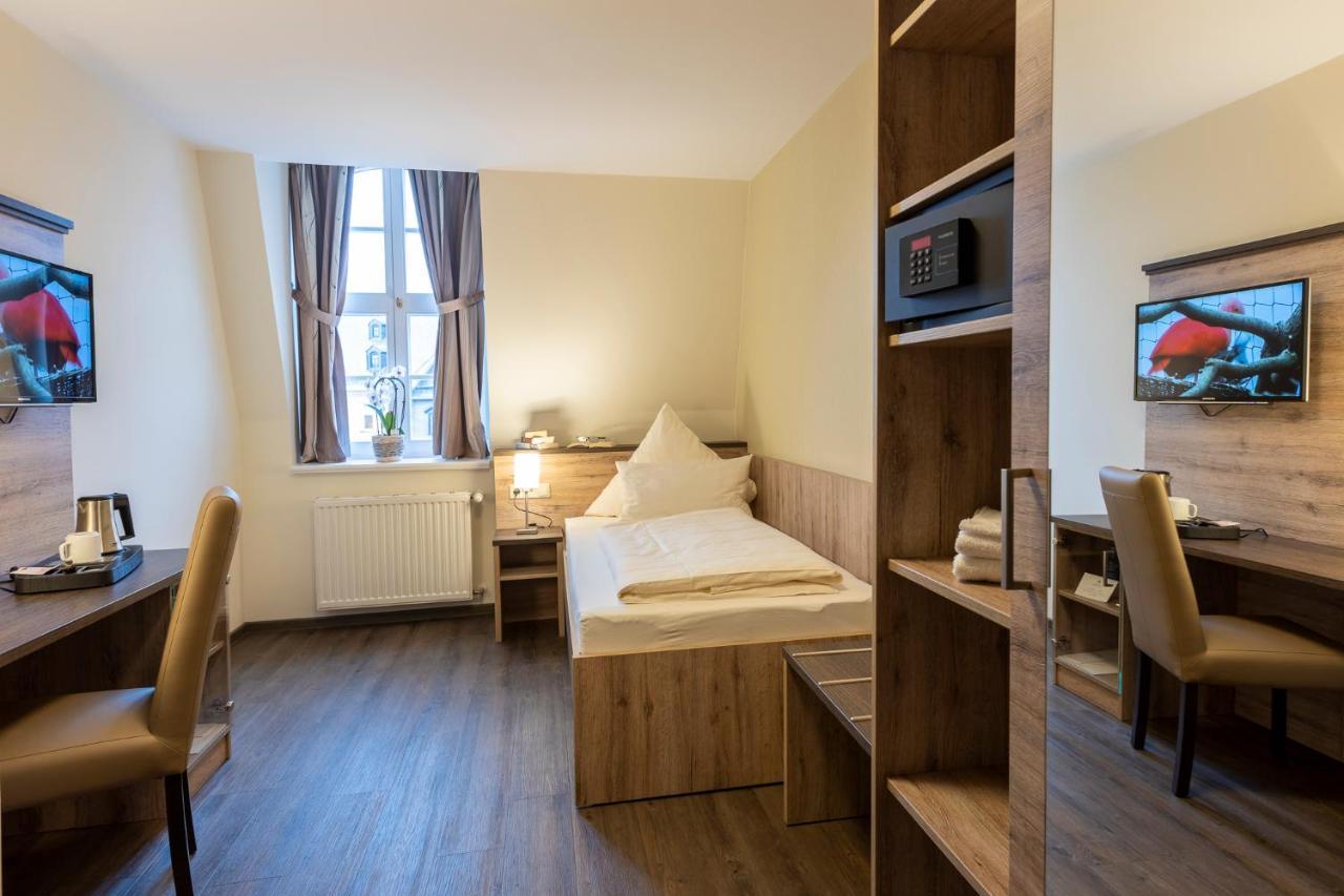 Hotel Ratskeller Schwarzenberg Schwarzenberg  Buitenkant foto