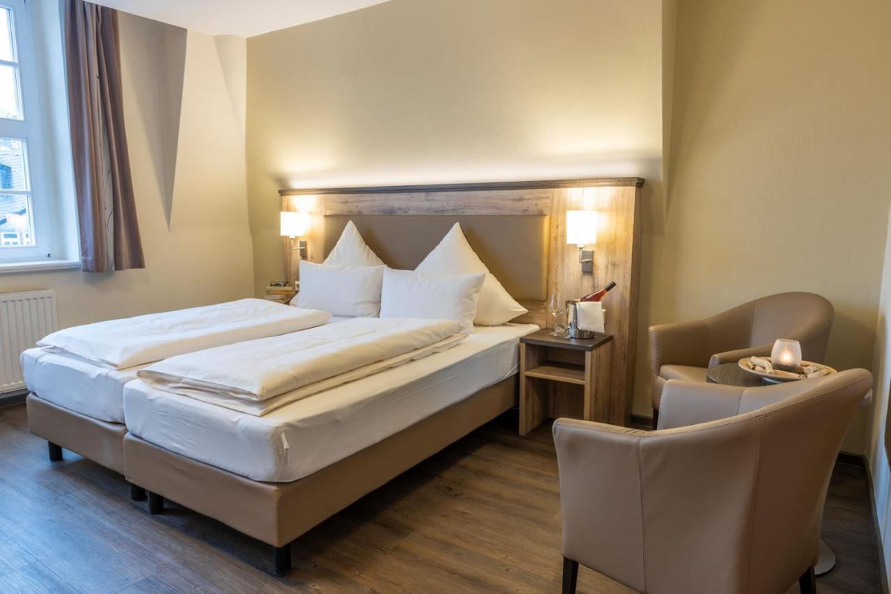 Hotel Ratskeller Schwarzenberg Schwarzenberg  Buitenkant foto