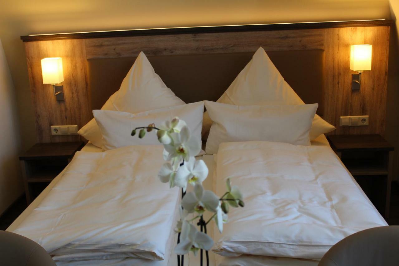 Hotel Ratskeller Schwarzenberg Schwarzenberg  Buitenkant foto