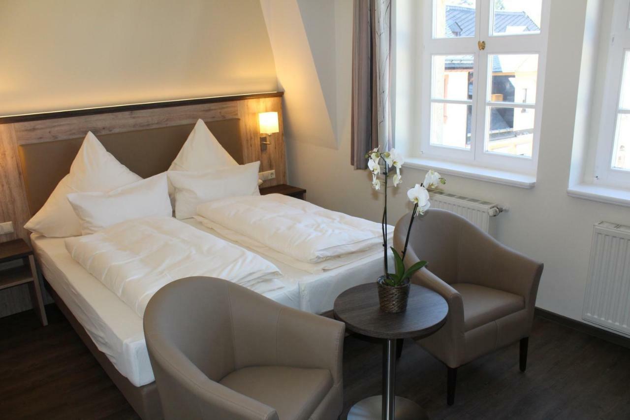 Hotel Ratskeller Schwarzenberg Schwarzenberg  Buitenkant foto