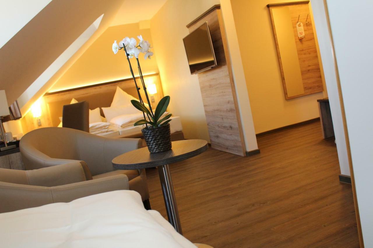 Hotel Ratskeller Schwarzenberg Schwarzenberg  Buitenkant foto