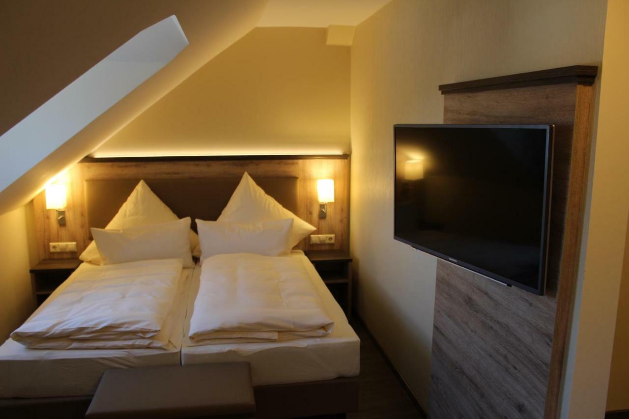 Hotel Ratskeller Schwarzenberg Schwarzenberg  Buitenkant foto
